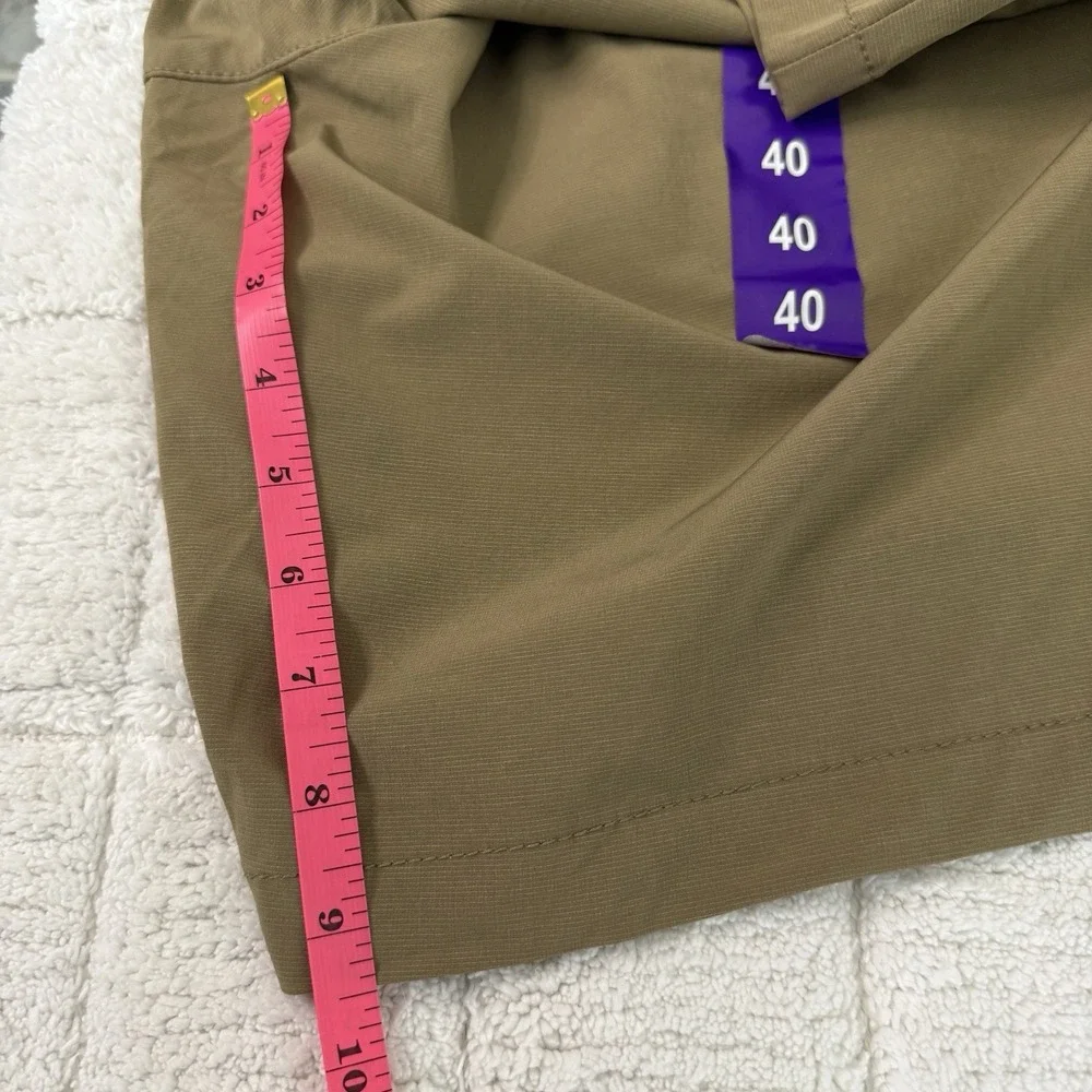New Banana Republic Beige Comfort Stretch Shorts 40 Wicking Waist Athleisure